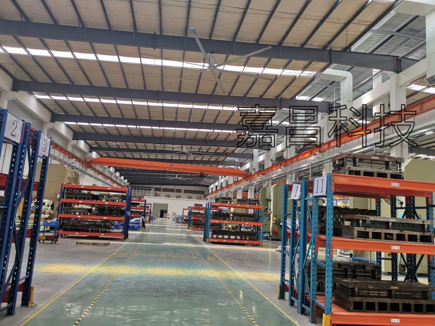 想要舒適工作環(huán)境，廠房通風(fēng)降溫用什么方法好