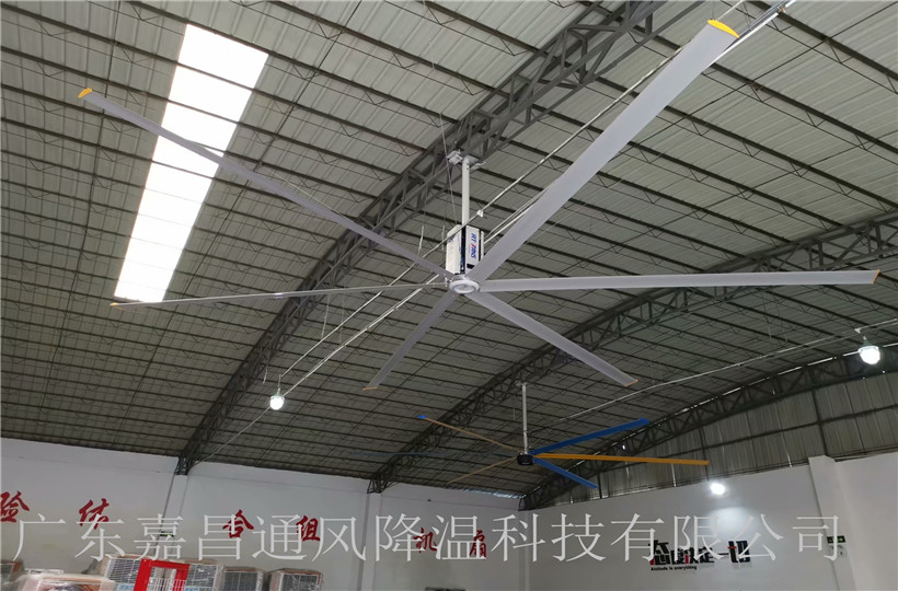 大型工業(yè)吊扇,工業(yè)大吊扇,廠房車間工業(yè)大吊扇,嘉昌大風(fēng)扇,廣東通風(fēng)降溫廠家