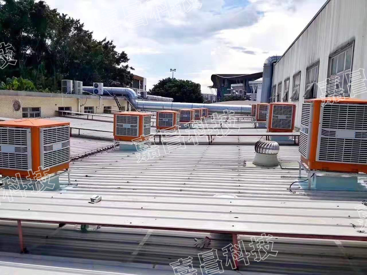 深圳專業(yè)大型節(jié)能工業(yè)風(fēng)扇廠家,超大型工業(yè)風(fēng)扇,廠房通風(fēng)降溫