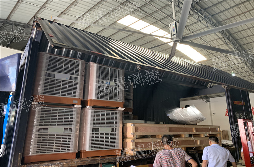 深圳專業(yè)大型節(jié)能工業(yè)風(fēng)扇廠家,超大型工業(yè)風(fēng)扇,廠房通風(fēng)降溫